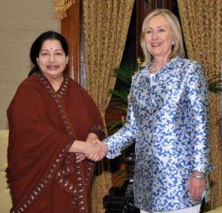 Hillary Clinton's candidacy from Ammun! | हिलरी क्लिंटन यांची उमेदवारी ‘अम्मां’कडून स्फूर्ती घेऊनच! Hillary Clinton's candidacy from Ammun! | हिलरी क्लिंटन यांची उमेदवारी ‘अम्मां’कडून स्फूर्ती घेऊनच!